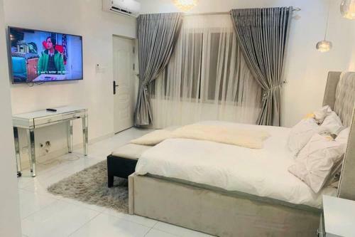 Shortlet Luxury Apartment