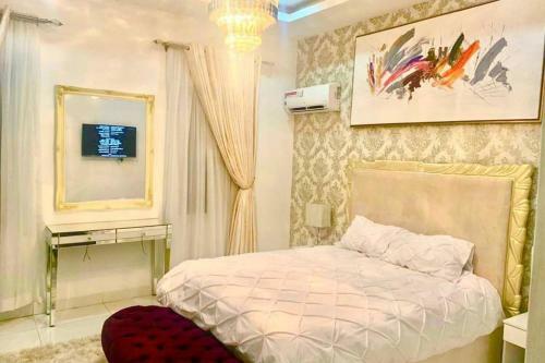 Shortlet Luxury Apartment