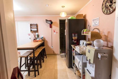 Hostal Gold Hill Guesthouse