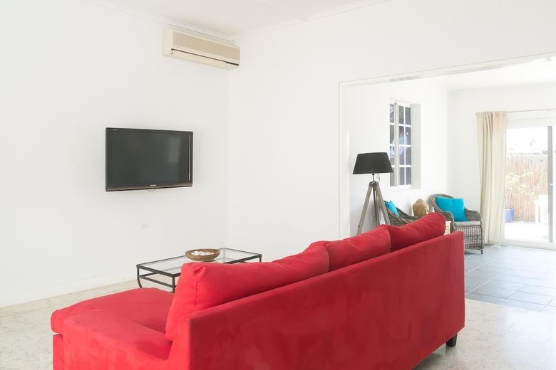 Pauline�s Apartments