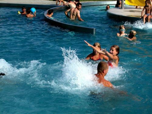 Hotel Familieng�stehaus Seebad Rust