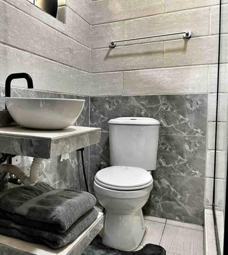 Apartamento Lovely 3 Bedroom Flat Fully Serviced & Concierge