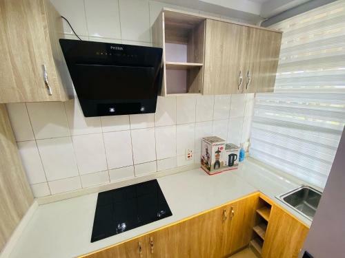 Lovely 2-bedroom Apartment With Ocean Views
