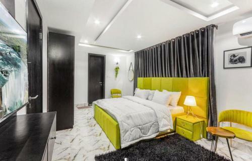 Exotic 3 Bedroom Luxury Apartment Lekki