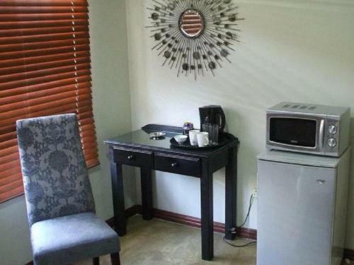 Hostal Monacco Guest House