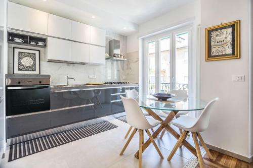 Luxury Central Apartment