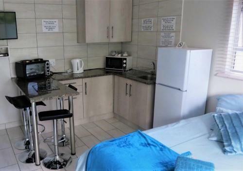 Hostal Ceelee's Place