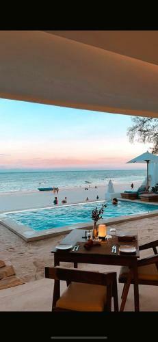 Hotel Imara Beach Resort