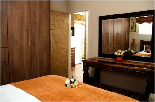 Hostal Villa Rose Cottages
