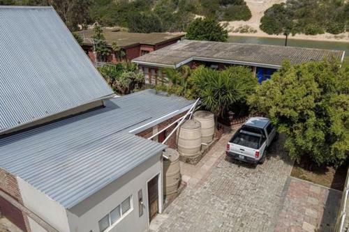Apartamento Ianinyathi?s Self Catering