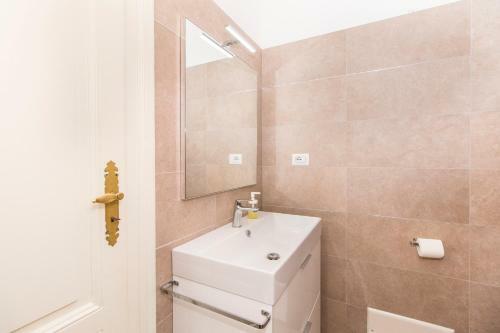 Apartamento Golden Eagle