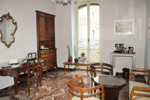 Hostal Croisette