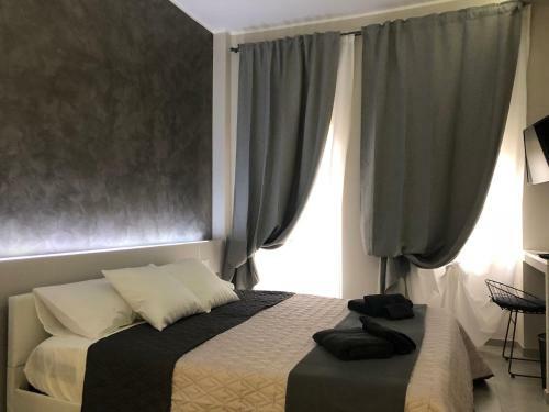 Hostal Turin Central Rooms