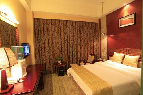 Kunming Golden Spring Hotel