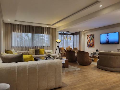 The One Luxury Apartment With Dressing Room
