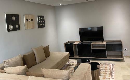 Lac Palace Luxury Apartment-2 Bdr