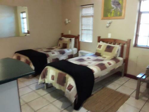 Hostal Citrusdal Guest Rooms