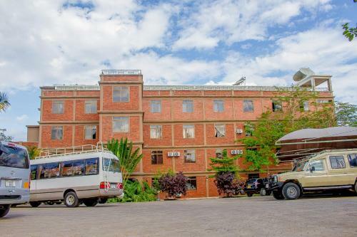 Hotel Summit Lodge