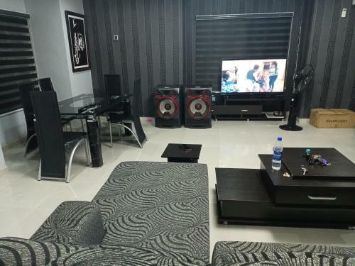Edge Apartment