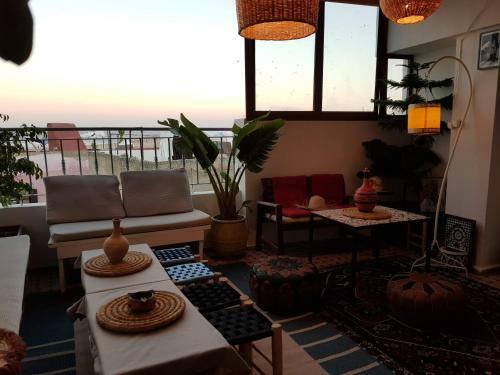 Art Riad Au Bord de La Mer