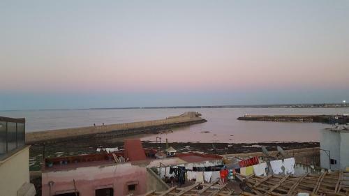 Art Riad Au Bord de La Mer