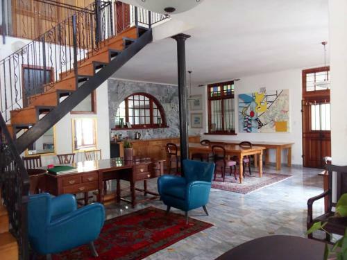 Hostal At Villa Fig Guest House