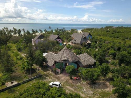 Lodge Jua Peponi