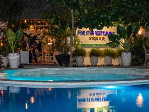 Tropical Oasis Boutique Hotel