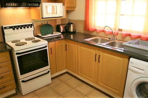 Hotel Fairways Holiday Accommodation