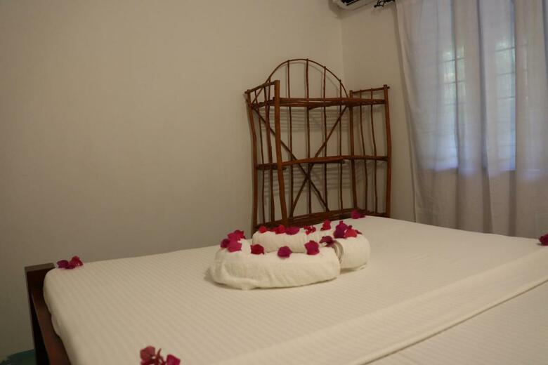 Hotel Sky & Sand Zanzibar Beach Resort