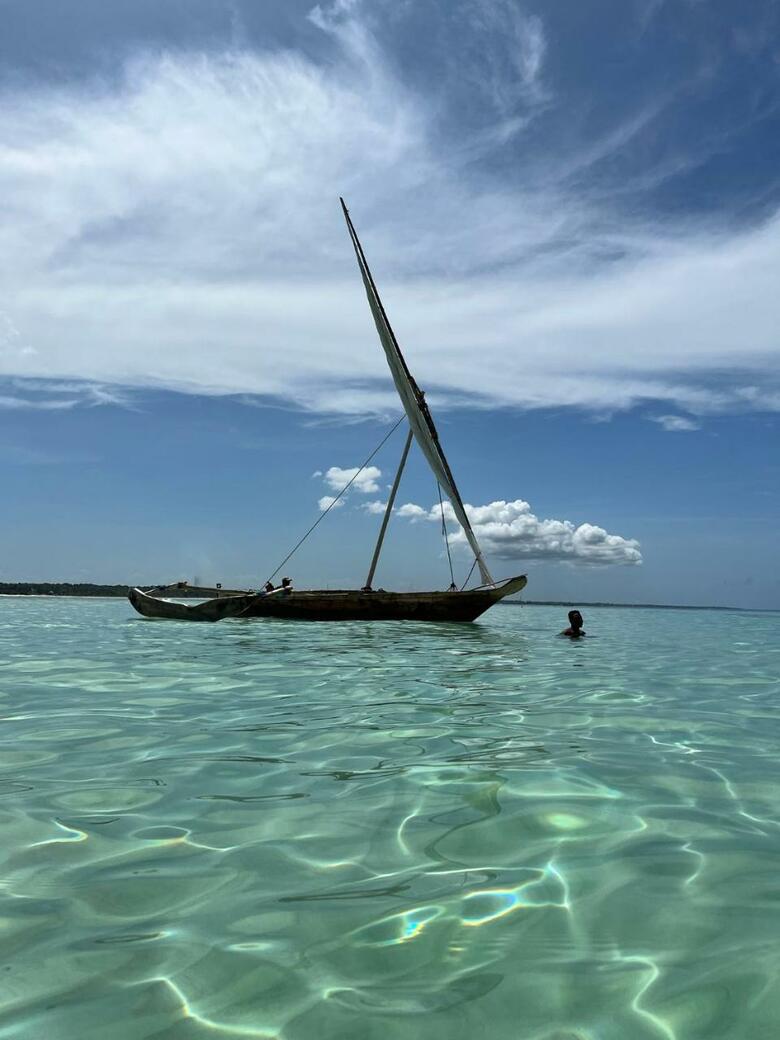 Hotel Sky & Sand Zanzibar Beach Resort