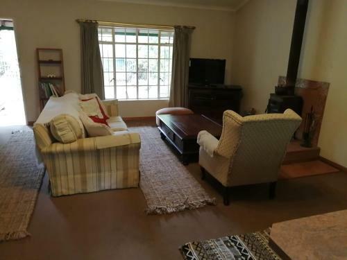 Charming Dullstroom Cottage - Brian's Place