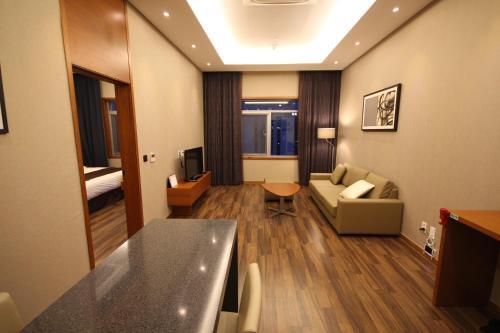 Central Plaza Hotel (incheon Cityhall)
