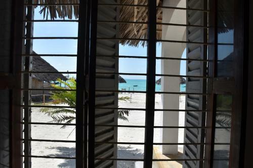 Bed & Breakfast Paradise Beach Villa Paje - Rooms
