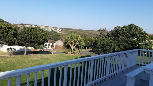 Blues Self-catering Retreat At Glen Eden