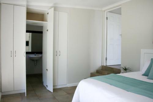 Hostal Summit Place