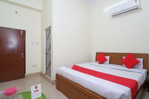 Hotel Spot On 29866 Shivam Palace