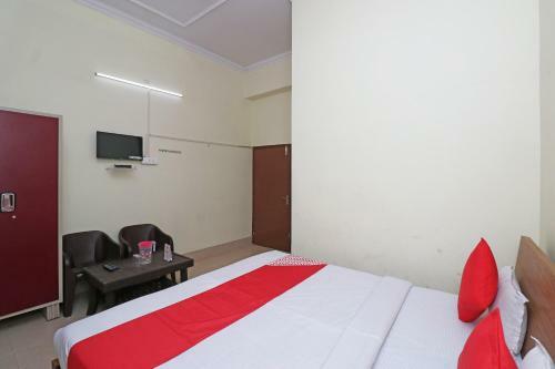 Hotel Spot On 29866 Shivam Palace
