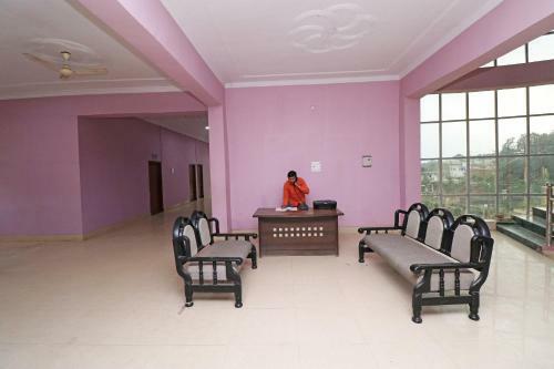 Hotel Spot On 29866 Shivam Palace
