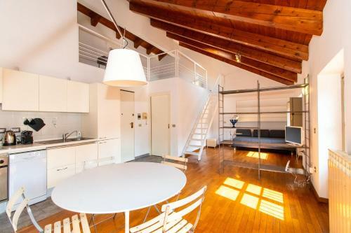 Apartamento Central&lovely Savoia Loft