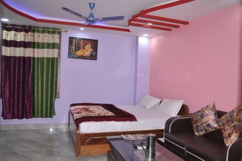 Pop 83705 Hotel Kajal International