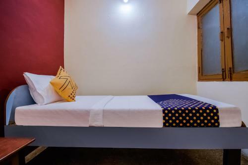 Spot On 65460 Hotel Gulmohar