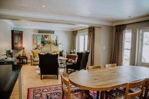 Hostal Franschhoek Village House