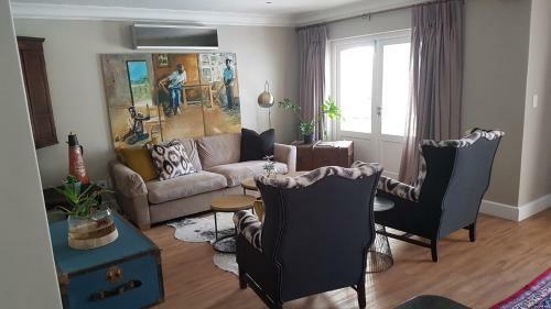 Hostal Franschhoek Village House