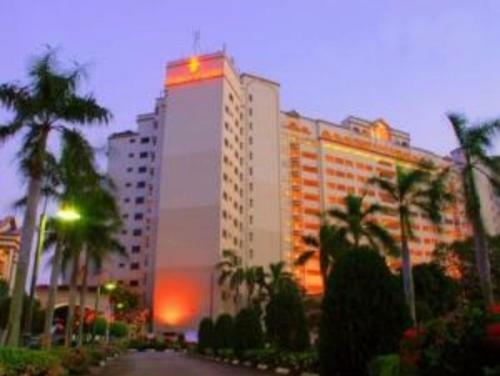 Cosywindy Beachfront 2b2r Homestay