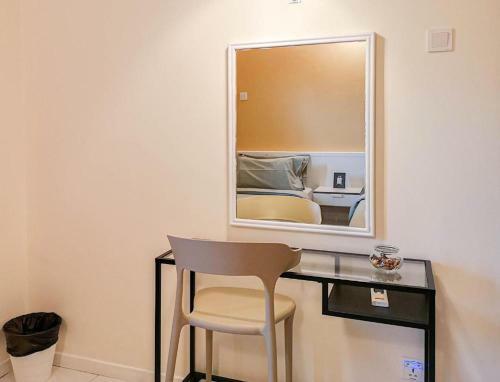Aurora Court Service Apartment