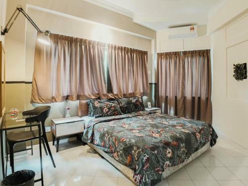 Aurora Court Service Apartment
