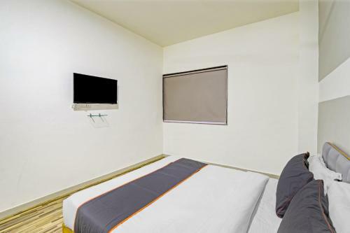 Hotel Oyo 80126 Collection O Apple Palace