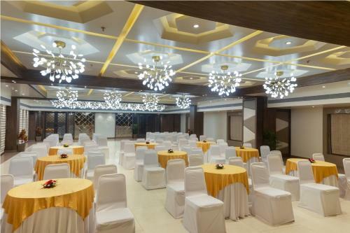 Krishna Palace Hotel