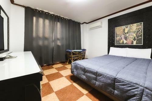 Dubaquee Motel